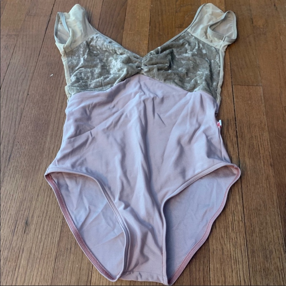 Yumiko Elli for trade only